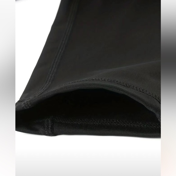 NEW V waist black pocketed yoga stretch pants - Picture 8 of 9